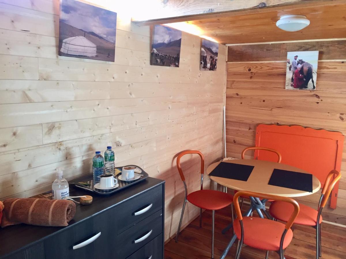 Yourte Mongole Luxury tent Huriel