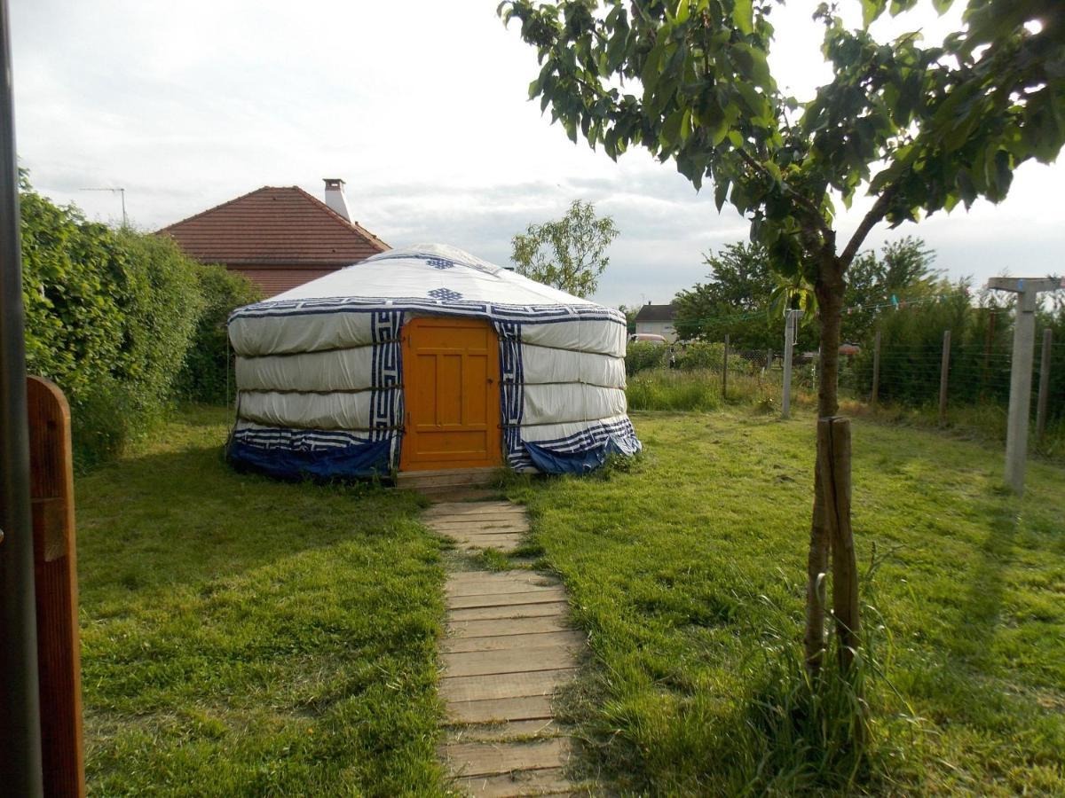 Yourte Mongole Huriel